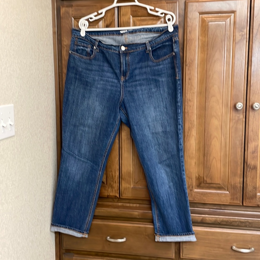 Old Navy Boyfriend Jeans size 14